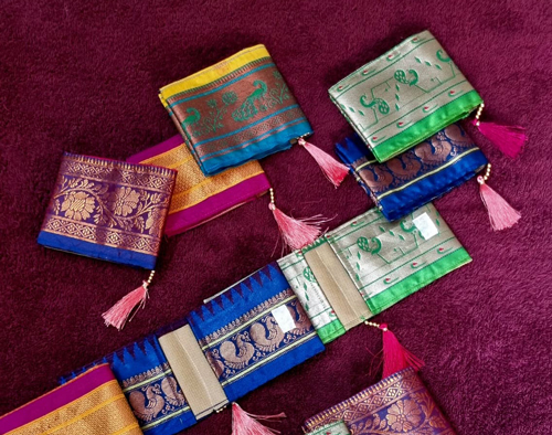 Paithani Pauch
